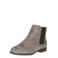 Grey Scallop Chelsea Boot, Grey