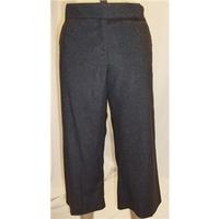 Great Plains Size 14 Mottled Brown Woolen 3/4 Length Trousers