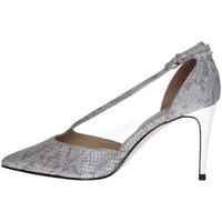 Guess Flbkk2 Lep08 Sandals women\'s Sandals in Silver
