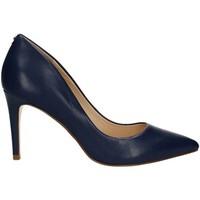 Guess FLBEN1 LEA08 Decolletè Women Blue women\'s Court Shoes in blue