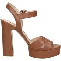 guess flliy1 lea03 sandals womens sandals in brown