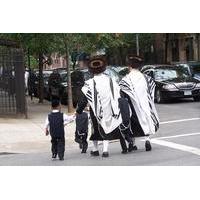 Hasidic Williamsburg Walking Tour in New York City