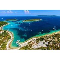 Half Day Boat Tour to Blue Lagoon and Trogir from Split
