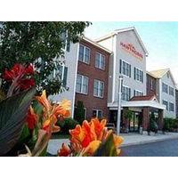 Hawthorn Suites by Wyndham Chelm...