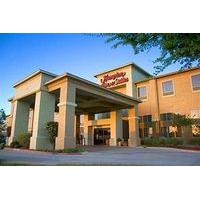 Hampton Inn & Suites Denton