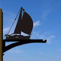 hanging basket bracket in amber yacht design