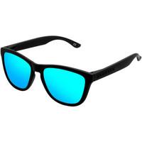 Hawkers Sunglasses with polarized glasses and UV400 protection CARBON BL men\'s Sunglasses in blue
