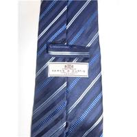 Hawes & Curtis Silk Tie With Navy & Blue Stripe Design