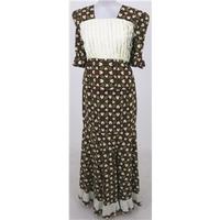 Handmade, size L brown, black & cream print top and skirt