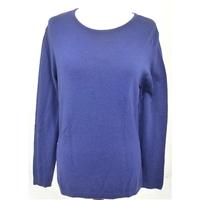 Hamells Size M High Quality Soft and Luxurious Pure Wool Blue Jumper