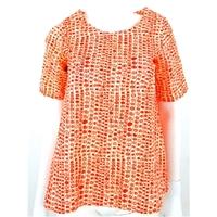 Handmade Size 12 Abstract Patterned White And Orange Shift Short Sleeve Top