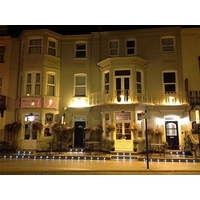 Henrys On The Prom