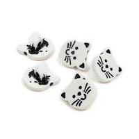 Hemline White Novelty Cat Button 5 Pack