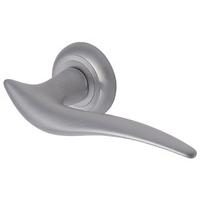 heritage v5155 vela satin chrome round rose lever door furniture