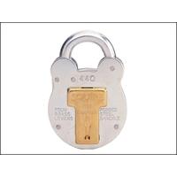 henry squire 440 old english padlock with steel case 51mm