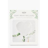 Heart Shaped Balloons 3 Pack - white