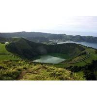 hiking tour sete cidades discovery from ponta delgada