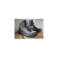 hiking boots waterproof brown black in various sizes lico