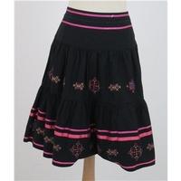 hijklm size 16 black gypsy style skirt