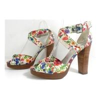 hm multi coloured floral size 7 block heeled ankle strap shoes