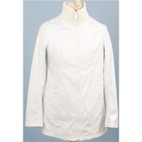 hm size 10 white pvc jacket