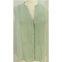 H&M - Size: 14 - Green - Sleeveless Blouse