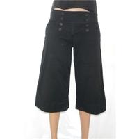 H&M Size 14 Navy Blue 3/4 Length Trousers