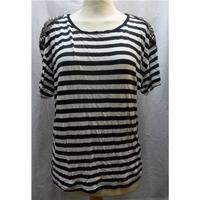 H&M Divided Black and White Stripped Top H&M - Size: 16 - Multi-coloured - T-Shirt