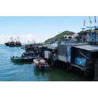 Hong Kong Hiking Tour to the Picturesque Traditional Fisherman\'s Village