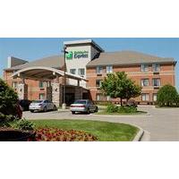 Holiday Inn Express Romulus / Detroit Airport