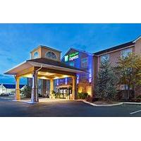holiday inn express suites alcoa knoxville airport