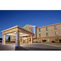 holiday inn express hotel suites liberal