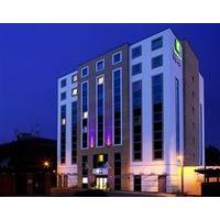 holiday inn express london watford junction