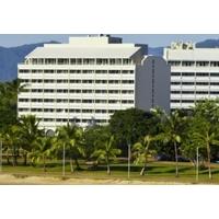 HOLIDAY INN CAIRNS HARBOURSIDE