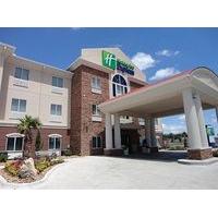 Holiday Inn Express Kenedy