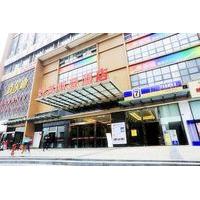 Hollyston Hotel