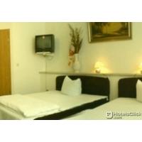 HOTEL PENSION MESSE