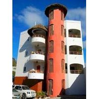 Hotel y Suites Los Encantos