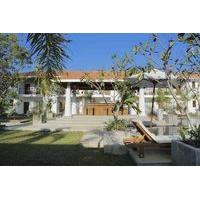 HOTEL TAMARIND TREE