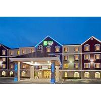 holiday inn express hotel suites seaside convention center