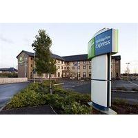 Holiday Inn Express Antrim