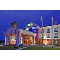 Holiday Inn Express Selma