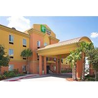 Holiday Inn Express & Suites Rio Grand