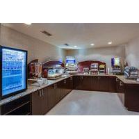 Holiday Inn Express Hotel & Suit...