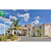 Holiday Inn Express Delano