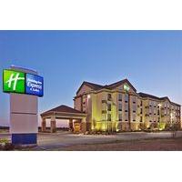 Holiday Inn Express & Suites Shawnee