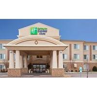 Holiday Inn Express & Suites Brandon