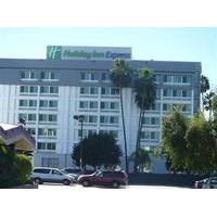 Holiday Inn Express Van Nuys