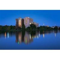 holiday inn austin town lake