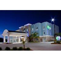 Holiday Inn Express Hotel & Suit...
